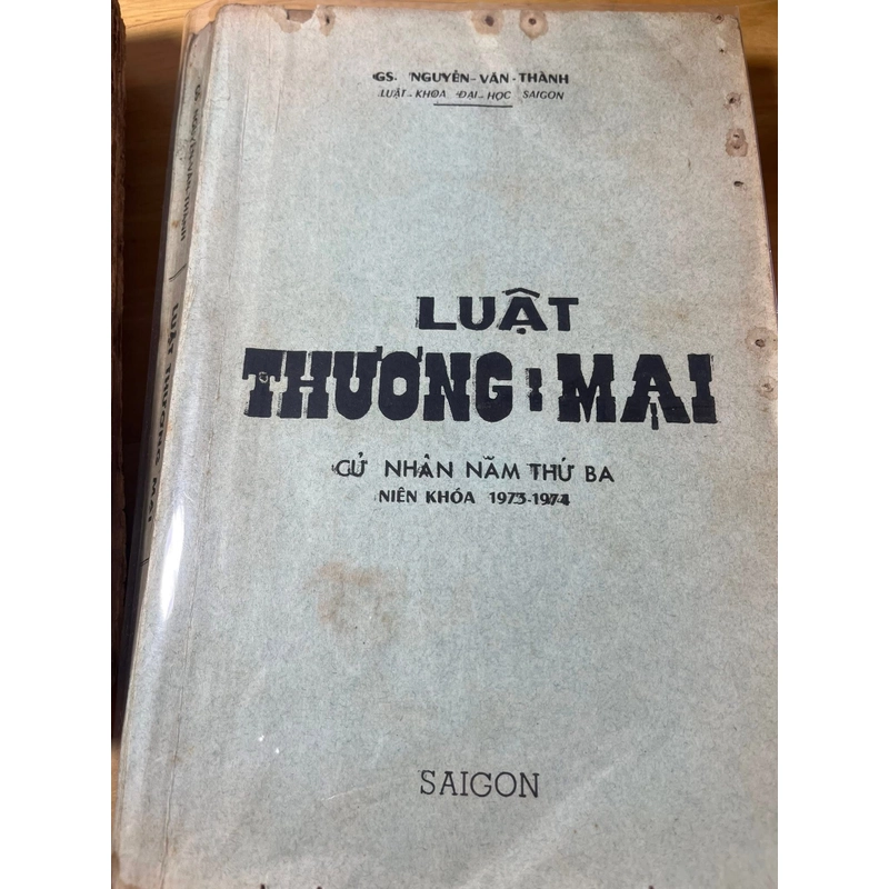 Luật Thương mại - Gs. Nguyễn Văn Thành Luật khoa đại học Sài gòn [sách xưa - cổ luật] 490930