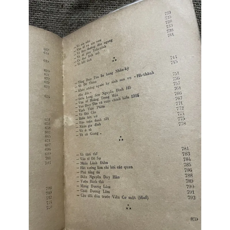  Thơ Văn yêu nước và cách mạng nửa đầu thế kỷ 20 933199