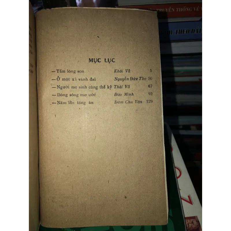 Người mẹ sinh cùng thế kỷ  786803