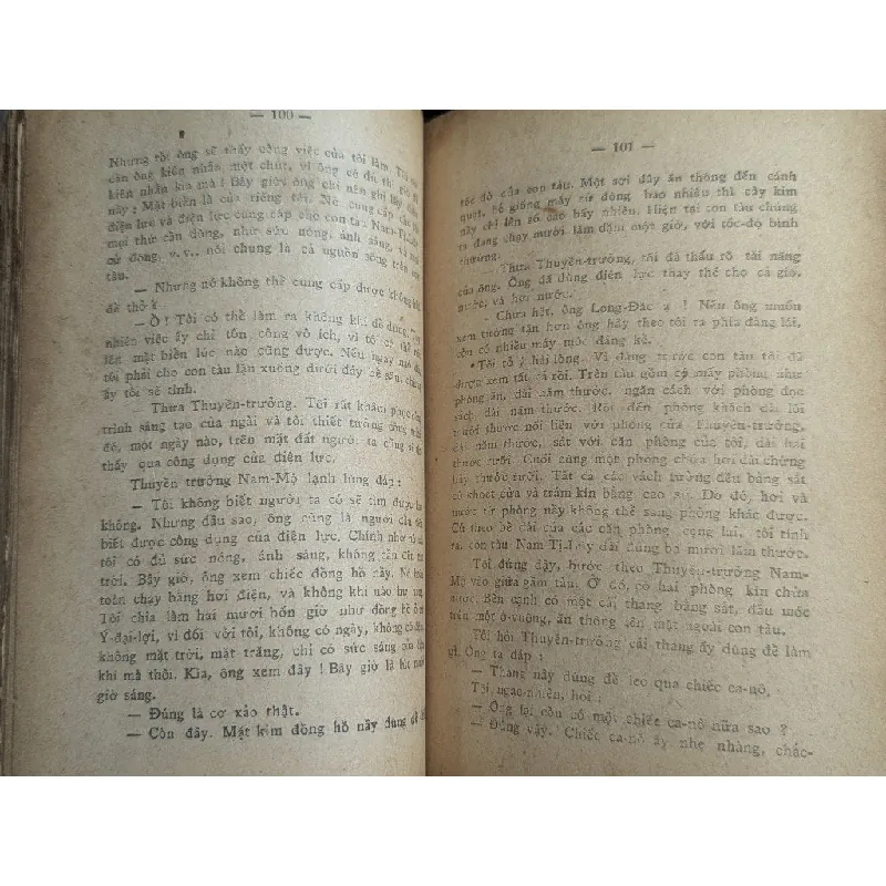 20000 dặm dưới đáy biển - Jules Verne 593633