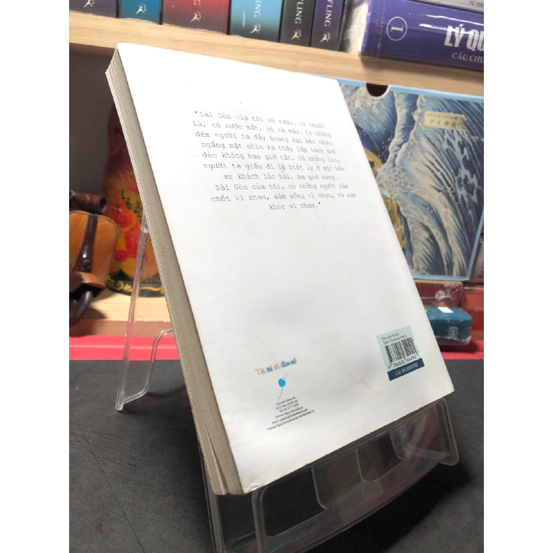 Khóc giữa sài gòn 2018 mới 80% bẩn nhẹ Nguyễn Ngọc Thạch HPB0410 VĂN HỌC 917424