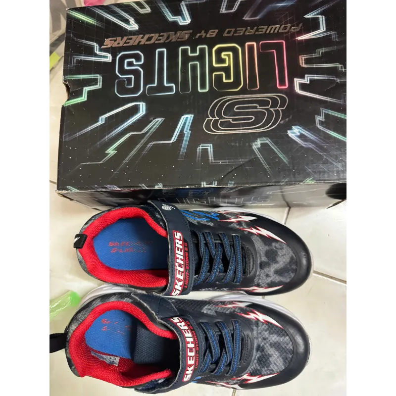 GIÀY SNEAKER THƯƠNG HIỆU SKECHERS , CÓ ĐÈN 654041