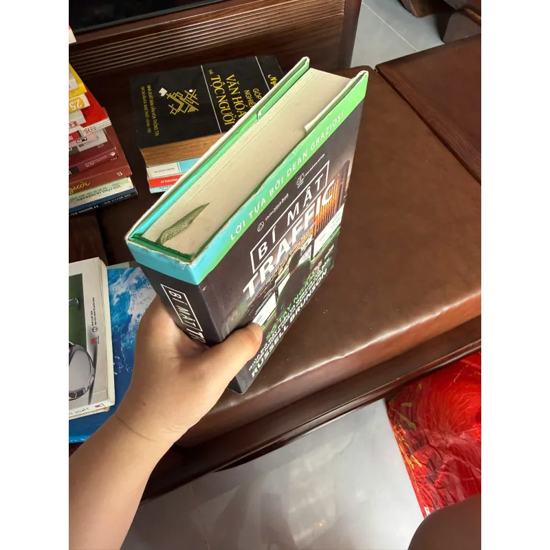 Bí Mật Traffic – Russell Brunson | Sách Marketing Online - K4 1026073