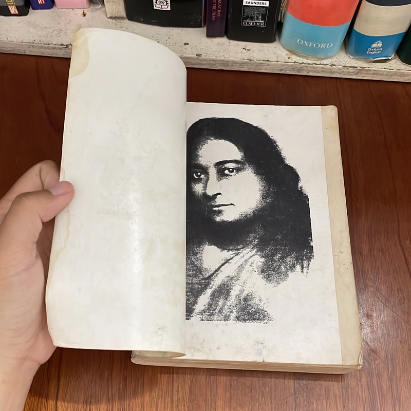 II Tựa sách: Các Bậc Chân Sư Yoga Ấn Độ - AUTOBIOGRAPHIE DUN YOGI 547802