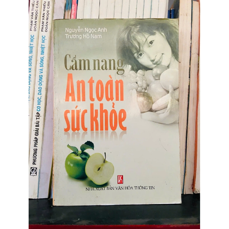 Cẩm nang an toàn sức khỏe (Sách Y học - Sức khỏe - Thể thao) VAVO 1043240