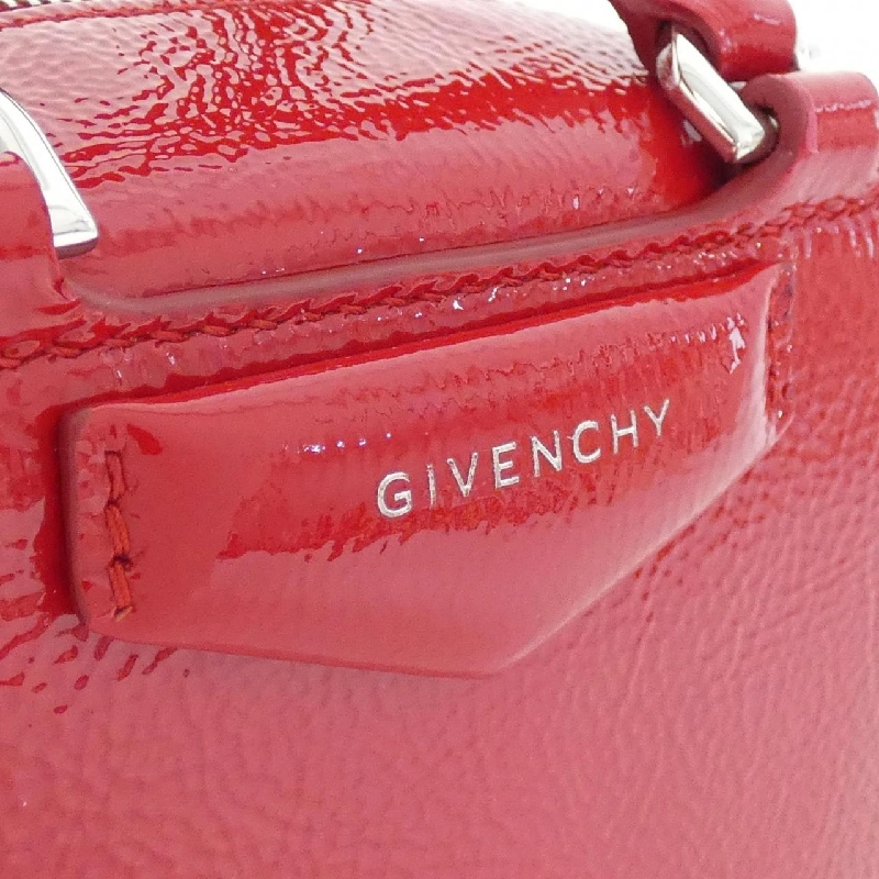Túi Givenchy Antigona Cube Nano BB50ZUB25Y 618911
