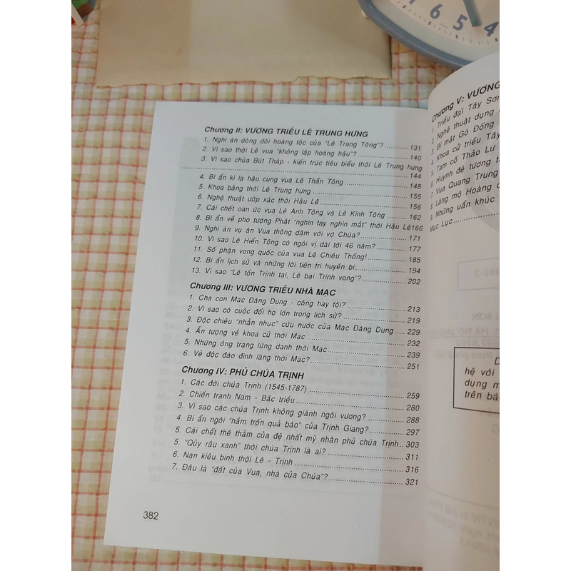 LÊ TRIỀU BÍ SỬ - NHỮNG ẨN SỐ KÌ LẠ 472353