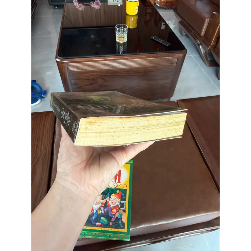 Âm Phủ (Tunnels) – Roderick Gordon & Brian Williams -K2 994595