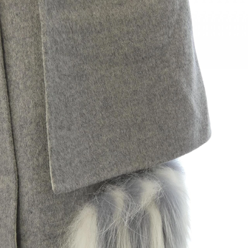 FENDI Coat - Hàng hiệu Authentic 825383