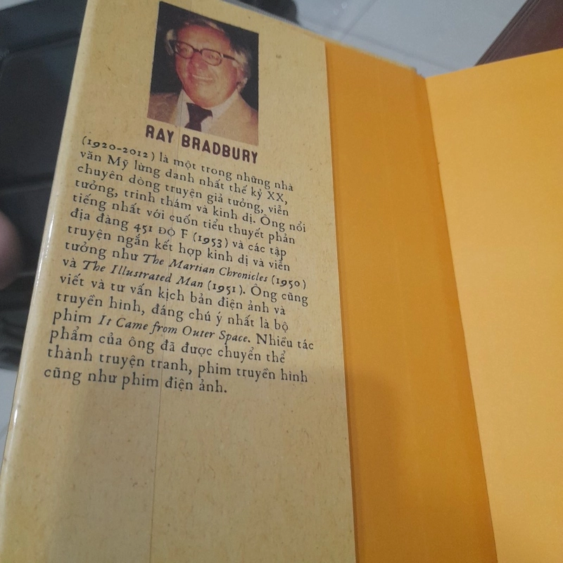 Ray Bradbury - 451 độ F (một kiệt tác kinh điển vh Mỹ) 306567