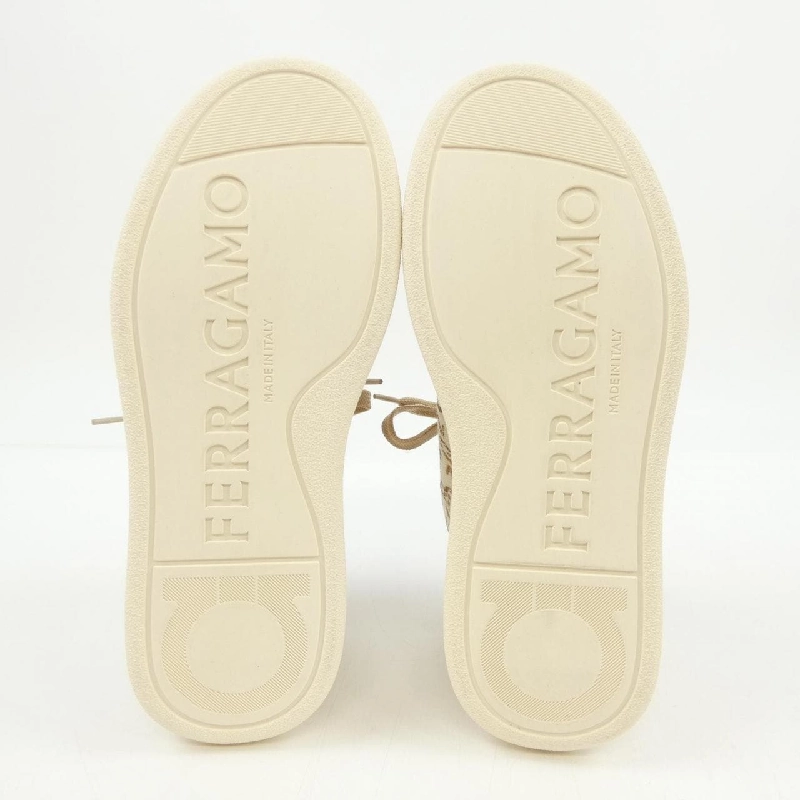 Giày sneaker FERRAGAMO - Hàng hiệu Authentic 828077