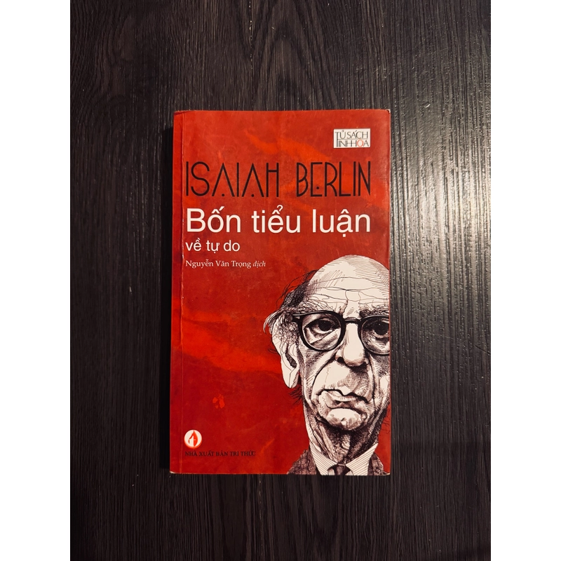 Bốn tiểu luận 454037
