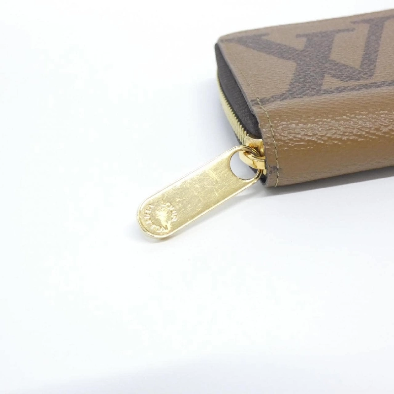Ví cầm tay Louis Vuitton Monogram Giant Zippy M69353 - Hàng hiệu Chính hãng 806625