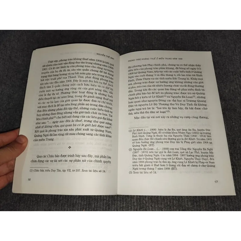 PHONG TRÀO KHÁNG THUẾ Ở MIỀN TRUNG QUA CÁC CHÂU BẢN TRIỀU DUY TÂN 992976