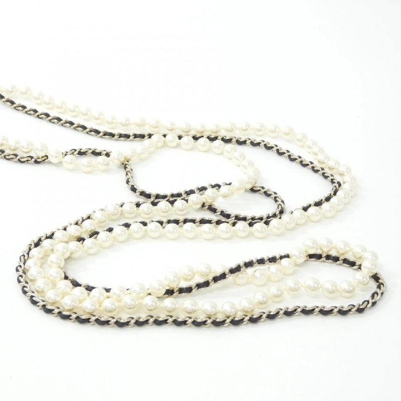 Vòng cổ Chanel AB6135 626272