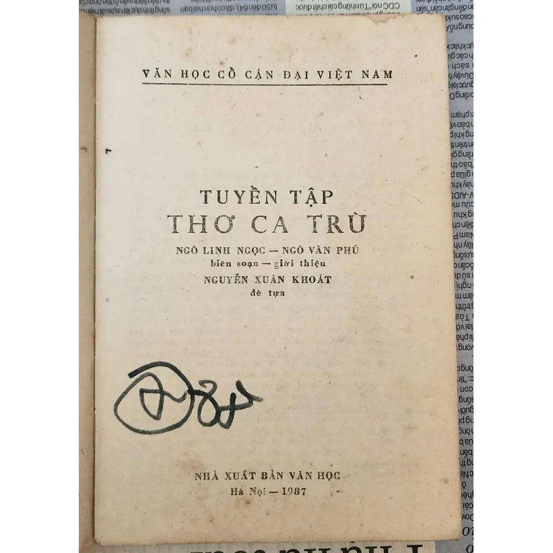 Văn học cổ cận đại Việt Nam: Tuyển tập thơ ca trù 703974