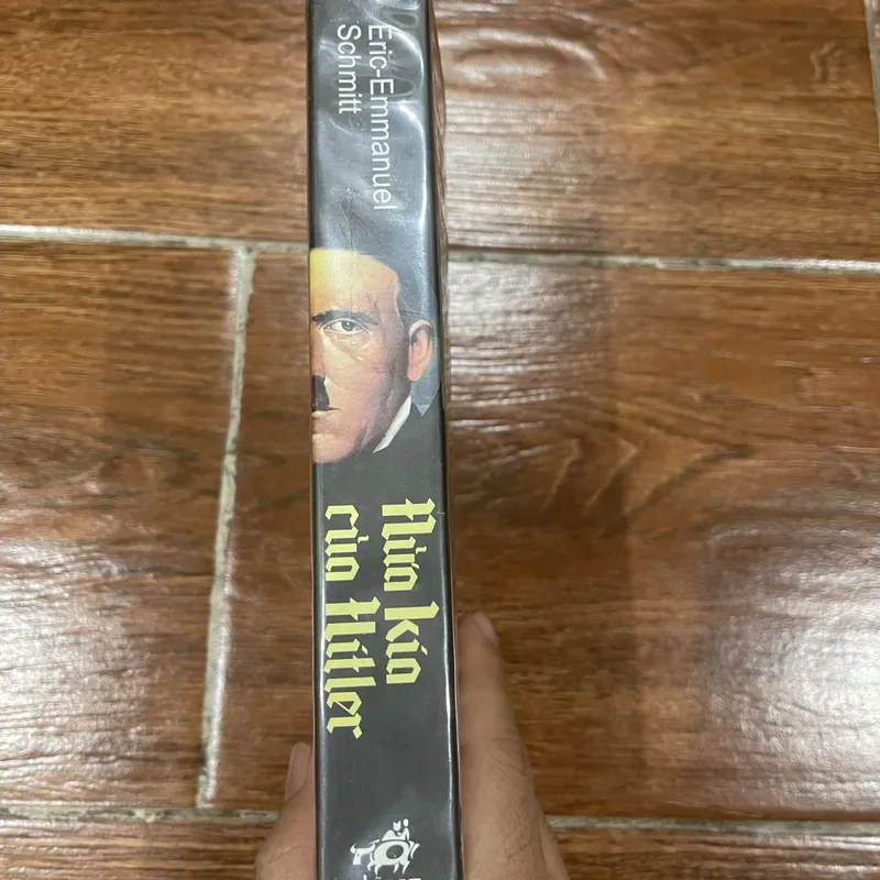 Nửa kia của Hitler (k3) 407078