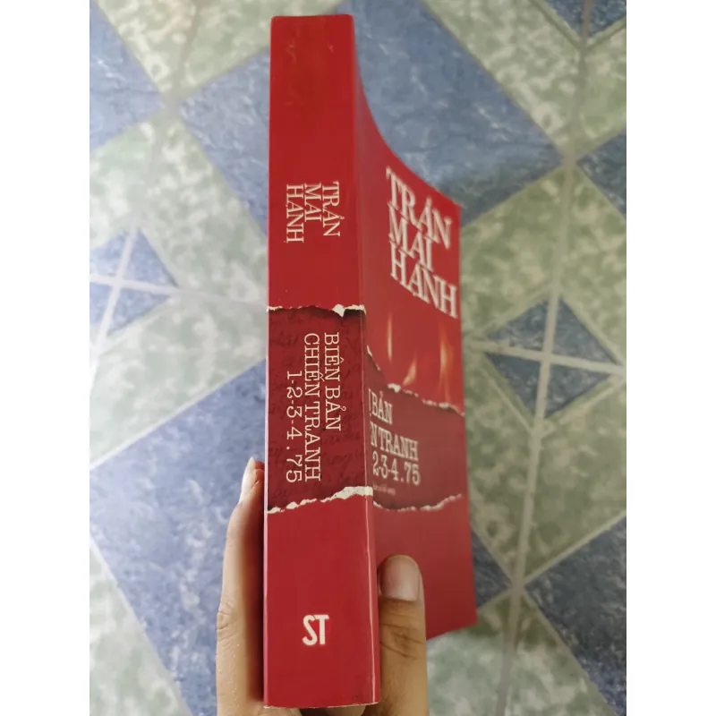 Biên bản chiến tranh 1-2-3-4 .75 - Trần Mai Hạnh 731190