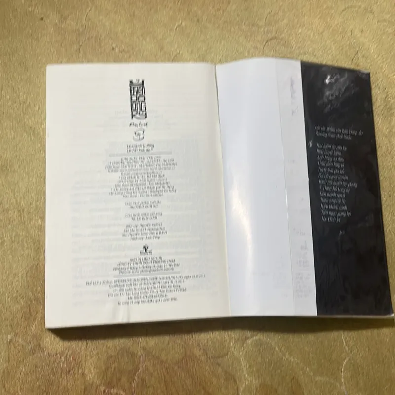 Ỷ THIÊN ĐỒ LONG KÝ - trọn bộ 3 tập- KIM DUNG 735585