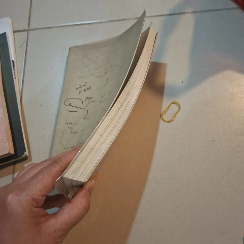 Ý nhi kỉ niệm không có mưa 930069