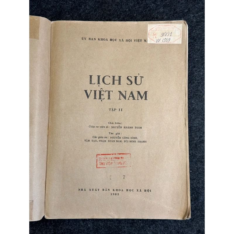 LỊCH SỬ VIỆT NAM (TRỌN BỘ 2 QUYỂN) - BẢN ĐẸP 475537