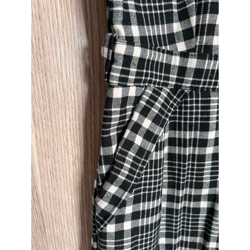 Váy kẻ caro mùa thu  495880