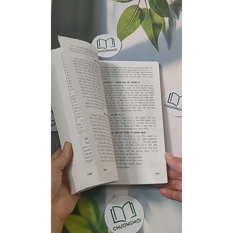 Sổ tay hướng dẫn cách tìm việc những năm 90 - Nhân Văn 688486