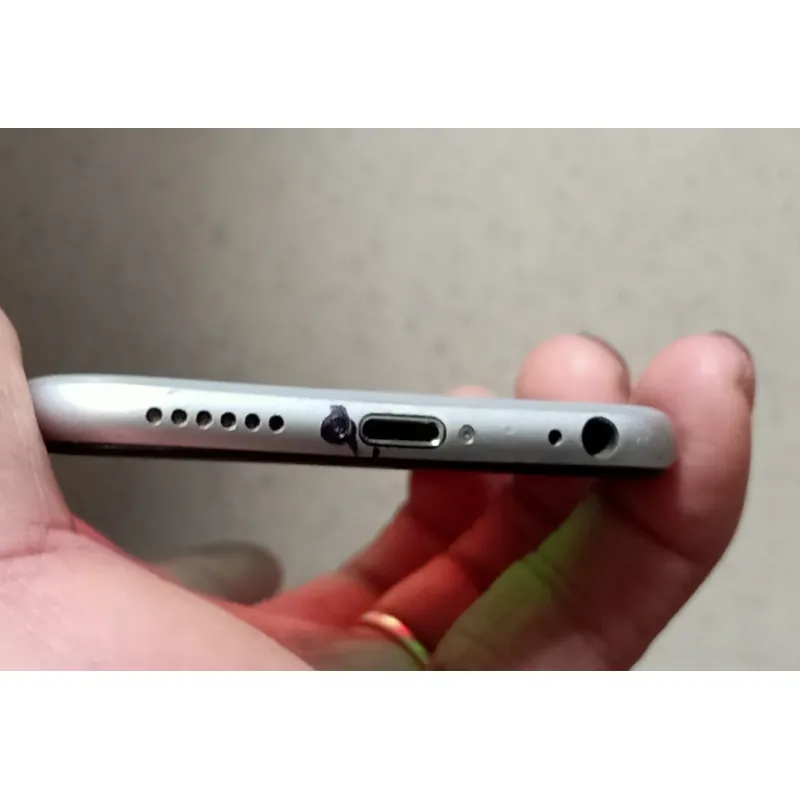 Iphonne 6g, còn vân icloud sạch,đọc hét,tin nhé. 957435