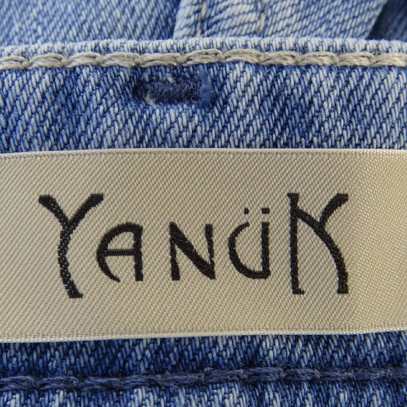 【Mã giảm giá】Quần jeans YANUK 651625