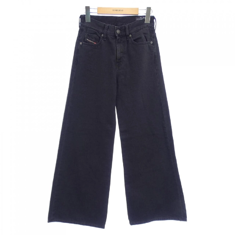 Quần jeans DIESEL 651778