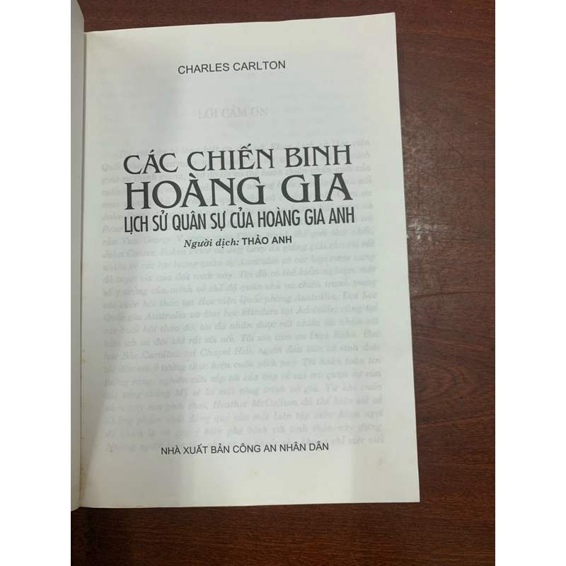 Các chiến binh hoàng gia - Lịch sử quân sự của Hoàng gia Anh 302325