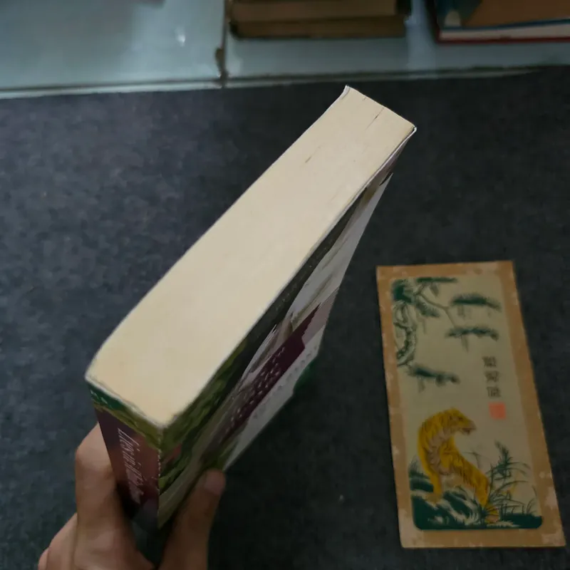 Lies in white dresses - Sofia grant 740816