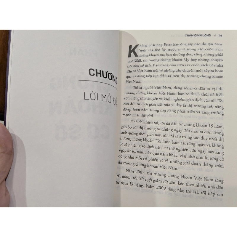 Nhà đầu tư lão luyện & thị trường chứng khoán Việt Nam - Trần Đình Long 798368