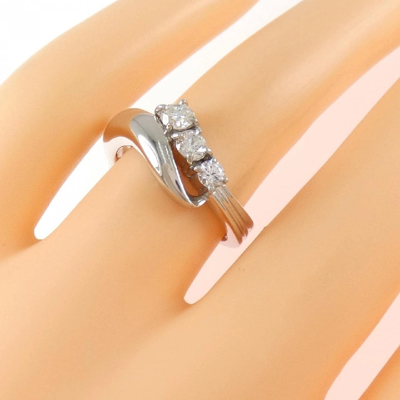 Nhẫn kim cương PT900 0.45CT - Hàng hiệu Authentic 846577