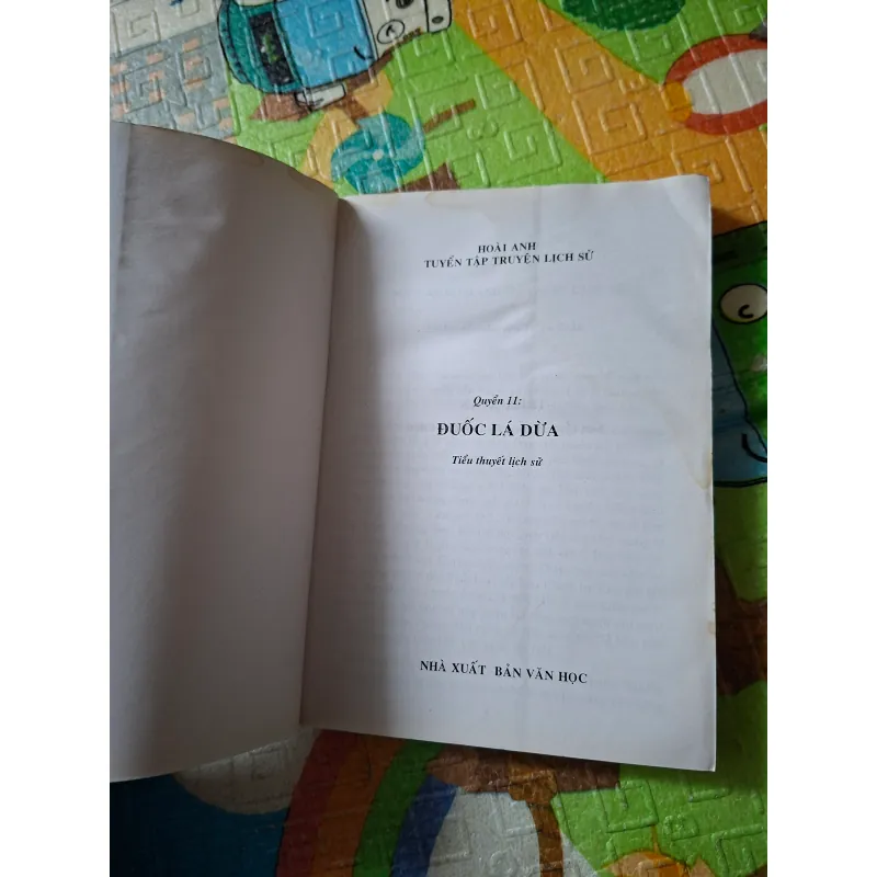 Tiểu thuyết lịch sử "Đuốc Lá Dừa 791774