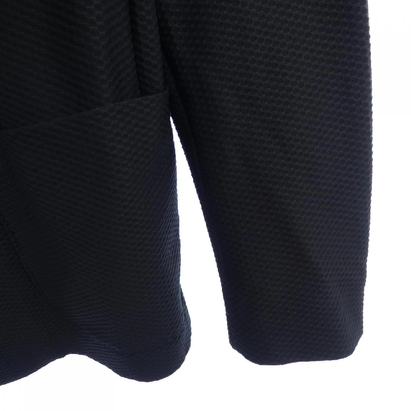 Áo khoác EMPORIO ARMANI - Hàng hiệu Authentic 902173