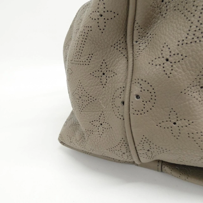 Túi Louis Vuitton Mahina Seals PM M93084 619384