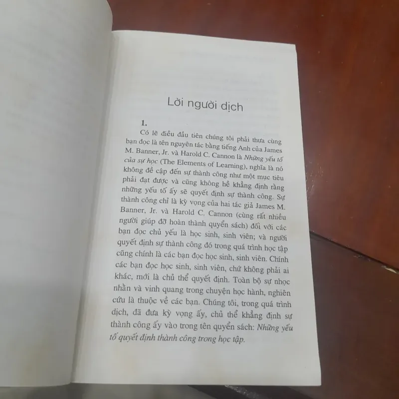 James M. Banner, Jr. & Harold C. Cannon - NHỮNG YẾU TỐ QUYẾT ĐỊNH THÀNH CÔNG trong Học Tập 557071