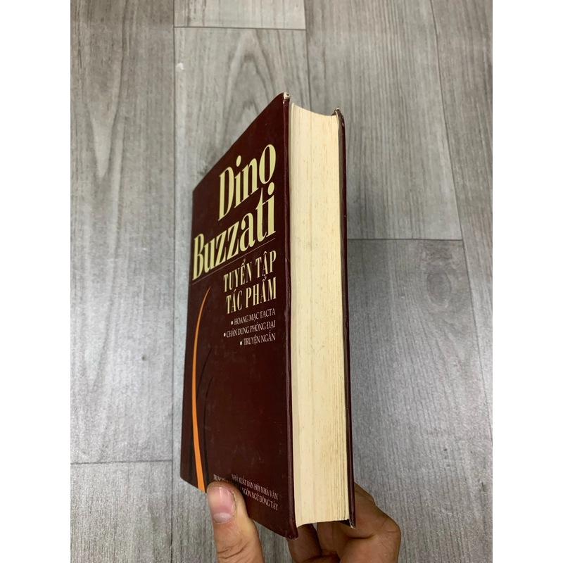 Dino Buzzati tuyển tập tác phẩm. 1a5.  509696