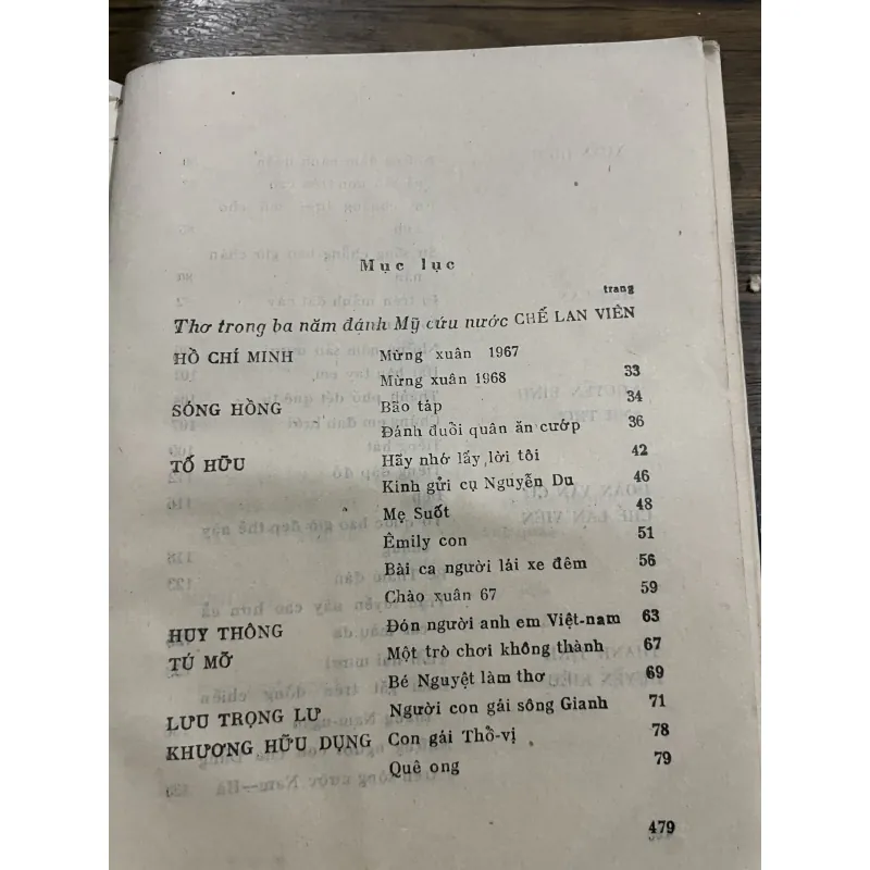 Thơ chống Mỹ cứu nước; gần 500 trang ;1968 1030299