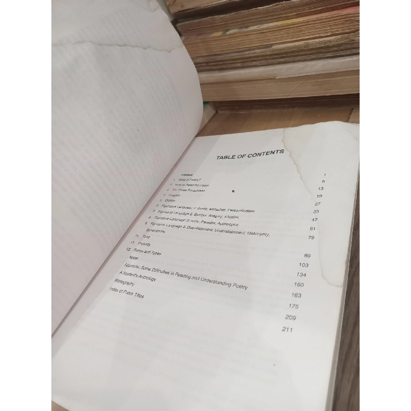 Poetry: An introductory study - Surapeepan Chatraporn 1023633