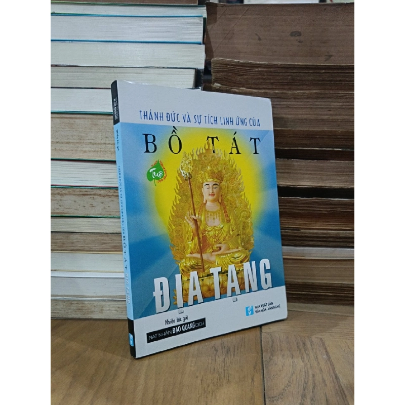 Thánh Đức và sự tích linh ứng của Bồ Tát Địa Tạng - Nhiều tác giả (Mạt nhân Đạo Quang dịch) 786939