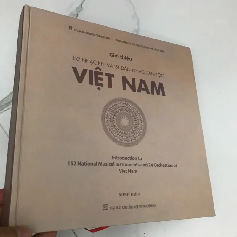Giới thiệu 152 Nhạc khí và 24 Dàn nhạc Dân tộc Việt Nam - Minh Hiến 599958