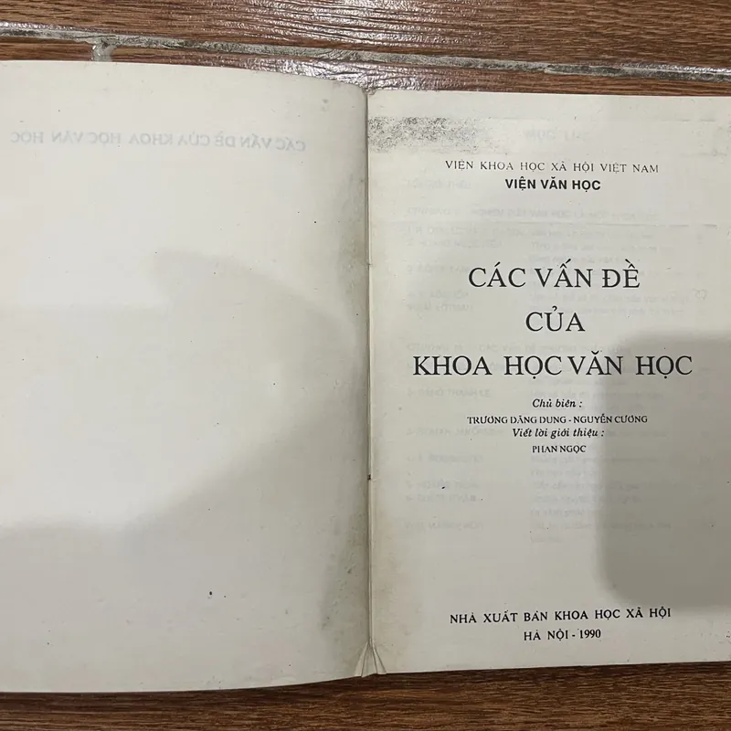 Các vấn đề của Khoa Học Văn Học (8) 591450