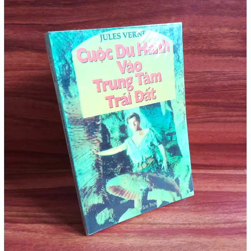 Cuộc Du Hành Vào Trung Tâm Trái Đất - Jules Verne 331464