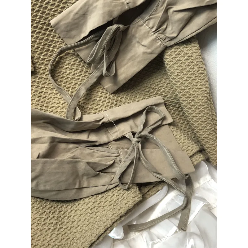 Áo tay dài form xinh, màu be nhã nhặn 731325