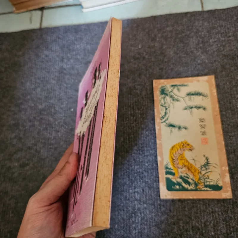 Người đàn bà và những giấc mơ - Y Ban 735173