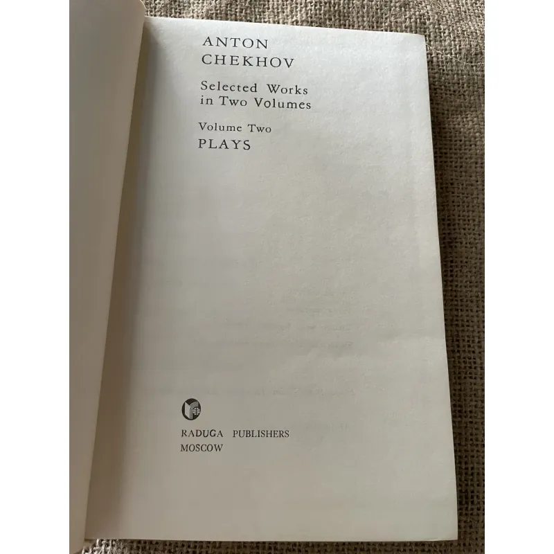 ANTON CHEKHOV Selected Works, in tại Nga, tiếng Anh  789610