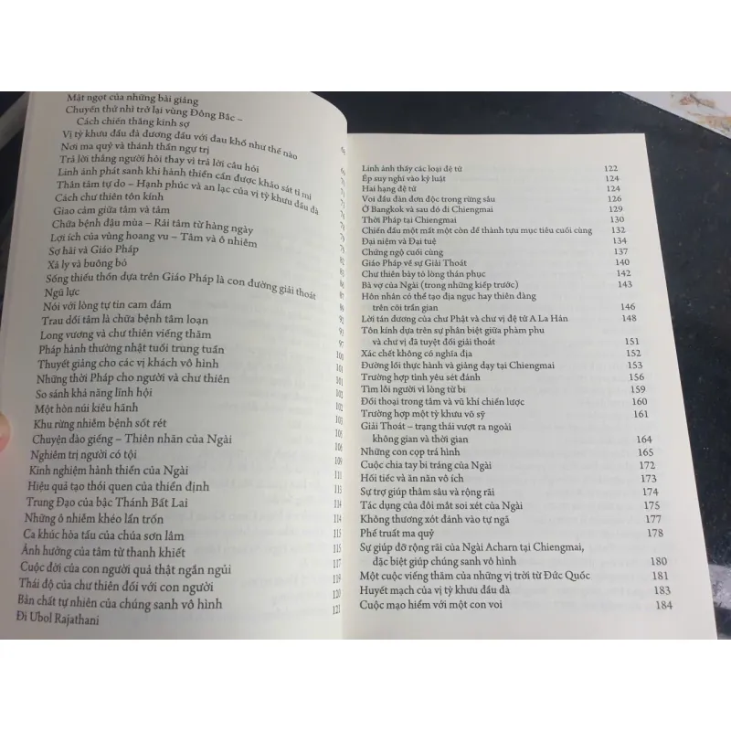 Tiểu Sử Phra Acharn Mun Bhuridatta Thera - NXB Hồng Đức 687624