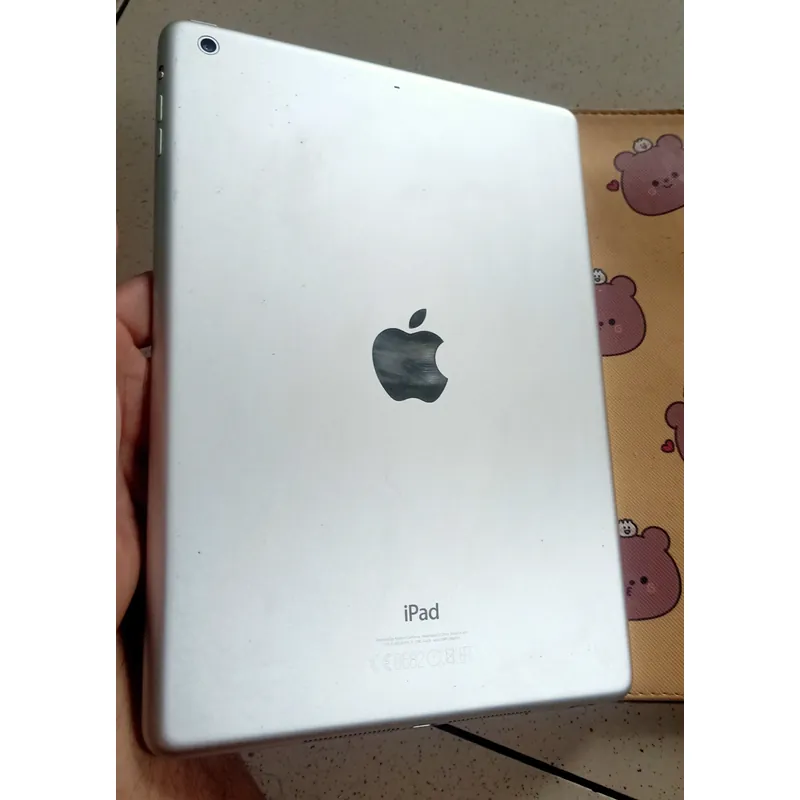 Ipad air 1,đẹo zin. 711683